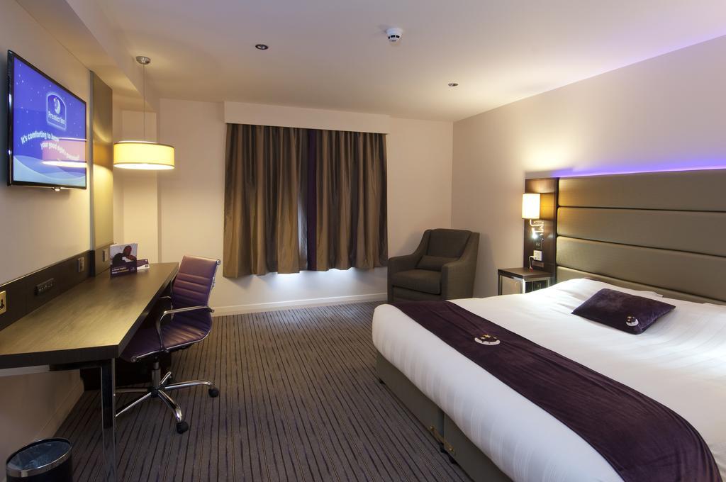 Premier Inn Harlow Szoba fotó