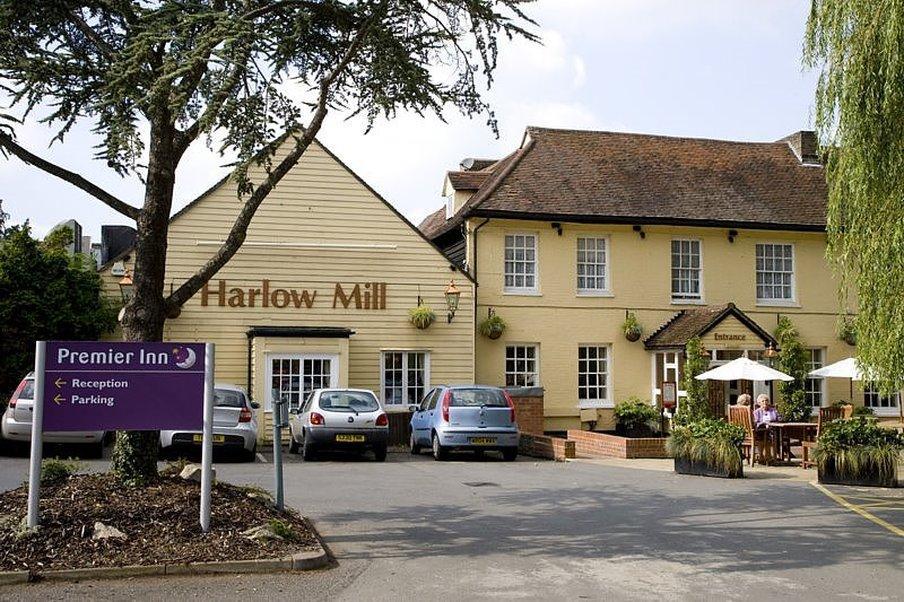 Premier Inn Harlow Kültér fotó
